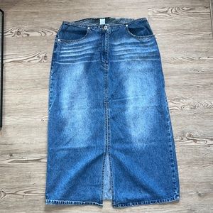 L.A Blues Maxi Denim sz 16 Skirt